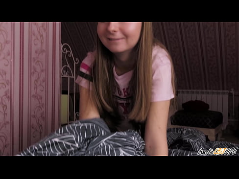 ❤️ Blondinė giliai čiulpia savo BFF ir gauna spermos į burną ️ Gražus porno prie porno lt.teatroporno.ru